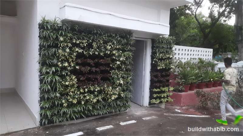 Wall Mount Garden at VIP Residency